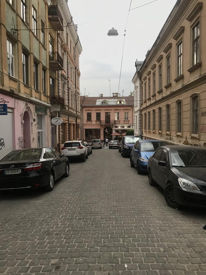 تشيرنيفتسي Apartment On Hoholya Street المظهر الخارجي الصورة